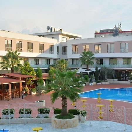 Te Stela Resort & Spa Tirana Eksteriør billede