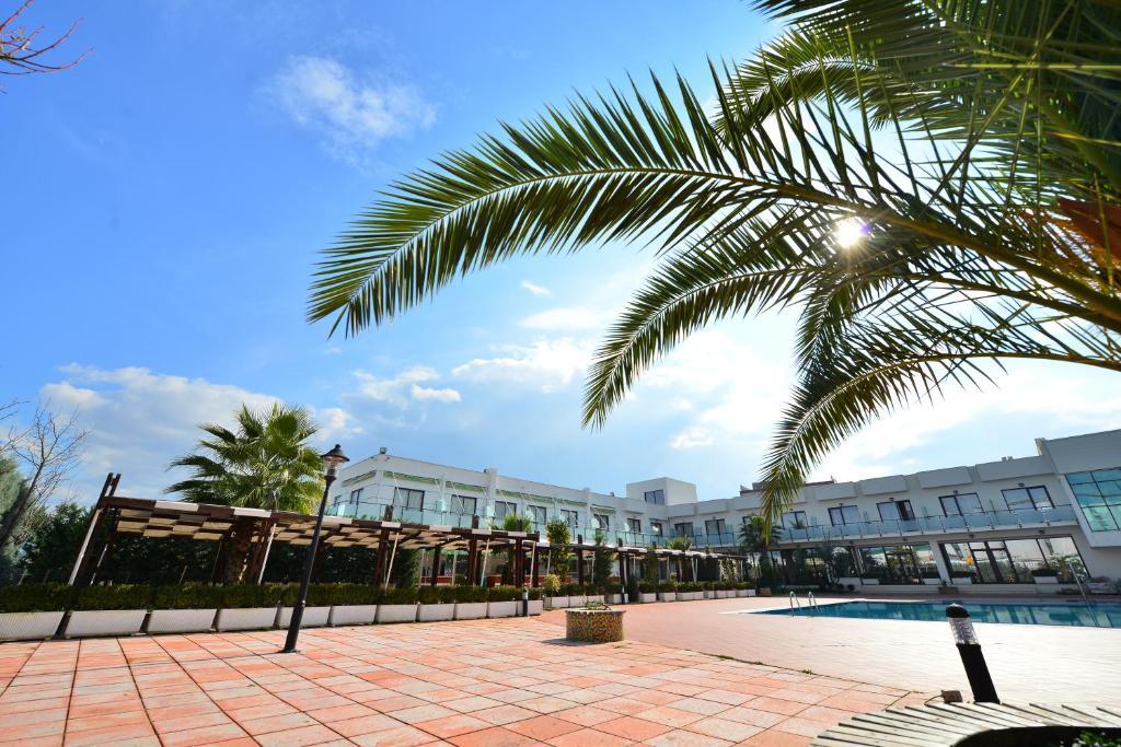 Te Stela Resort & Spa Tirana Eksteriør billede